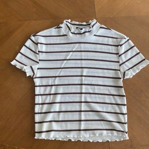 Mock neck cropped tee S